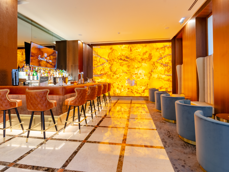 Suite Bar