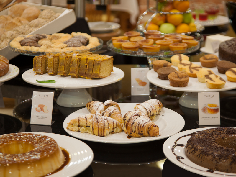 Buffet de pequeno-almoço